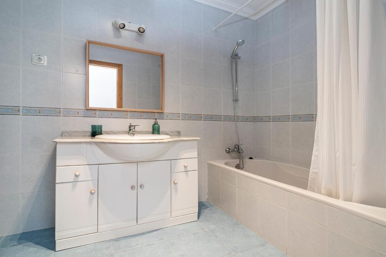 Gonzalo'S Guest - 1Br With Balcony Διαμέρισμα Ναζαρέ Εξωτερικό φωτογραφία